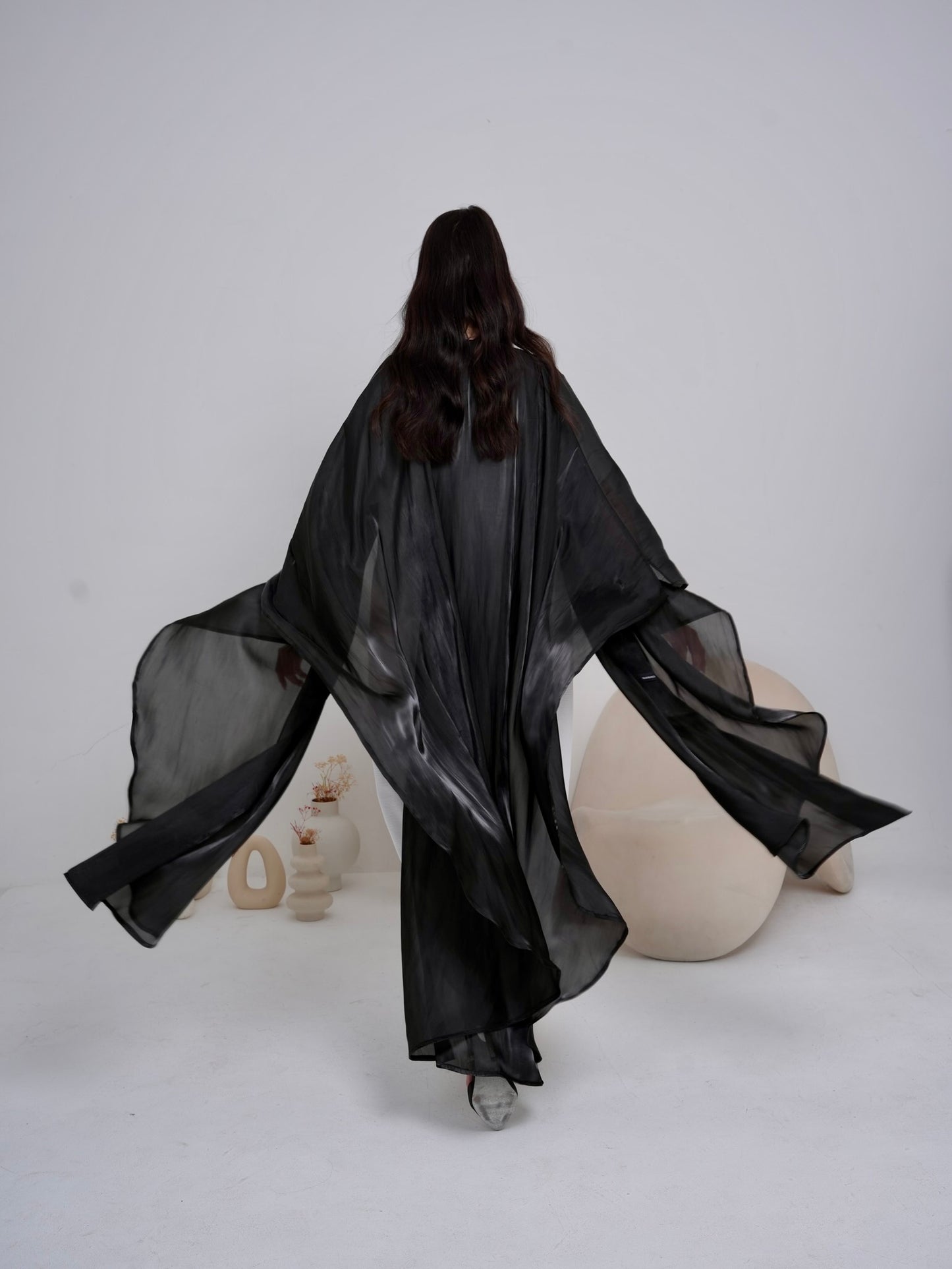 Sara's Luxurious Open Abaya